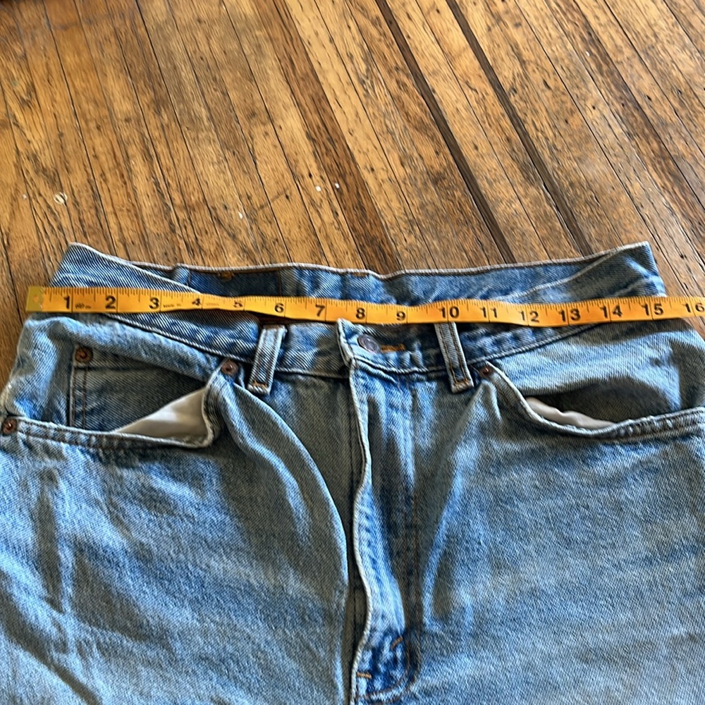 Distressed Levi’s - Picture 5 of 7